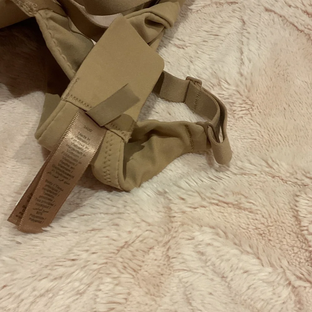 SKIMS push up  Tan Bra - Picture 3 of 4